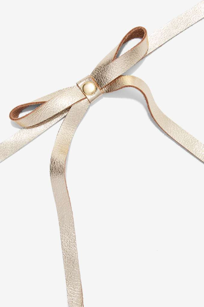 LYSA Bow Tie Necklace - JAKIMAC
 - 4