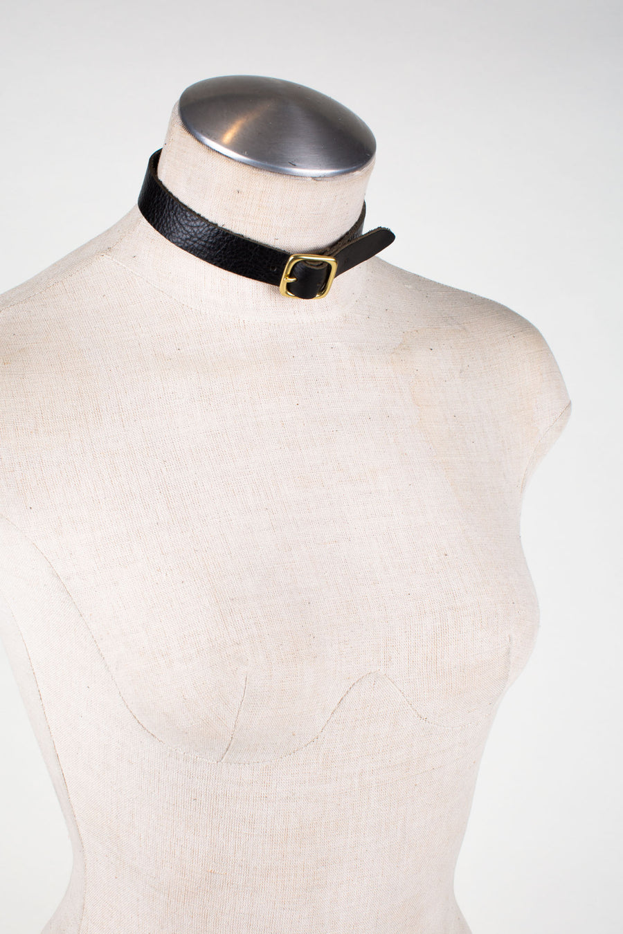 Single Buckle Choker