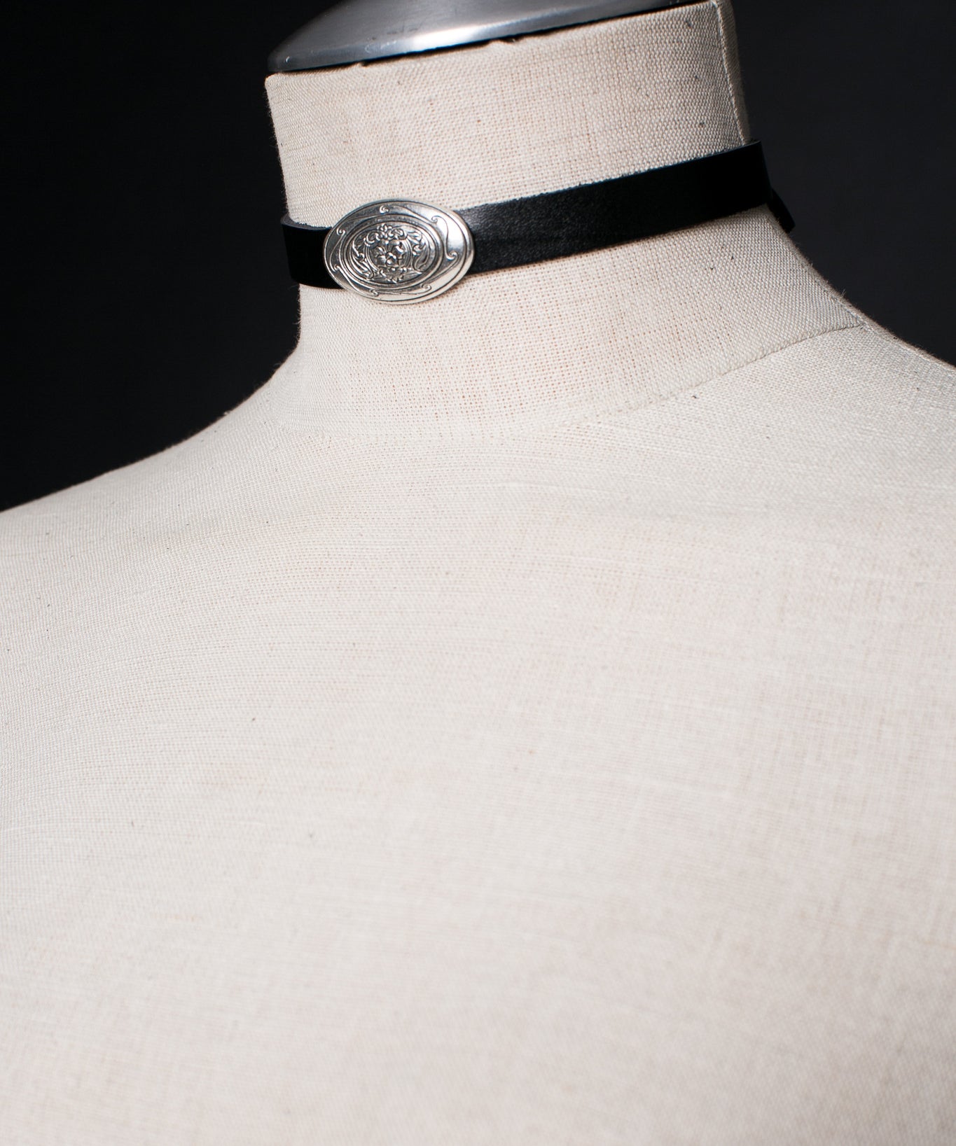 Concho Choker - JAKIMAC
 - 2